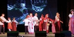 Концертная программа, посвященная Дню единения народов Беларуси и России.