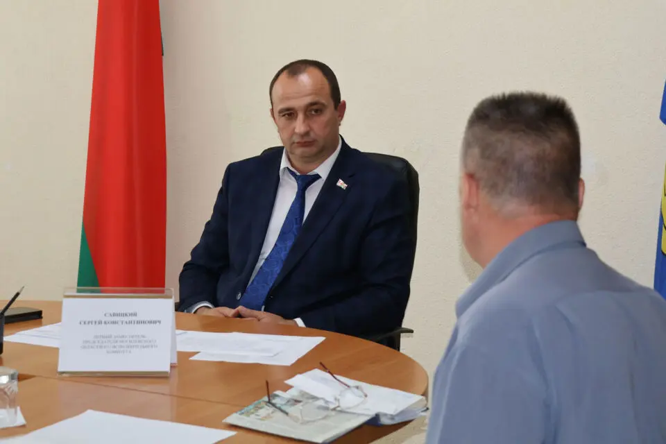 Выездной прием граждан в Круглянском райисполкоме провел первый заместитель председателя облисполкома  Сергей Савицкий