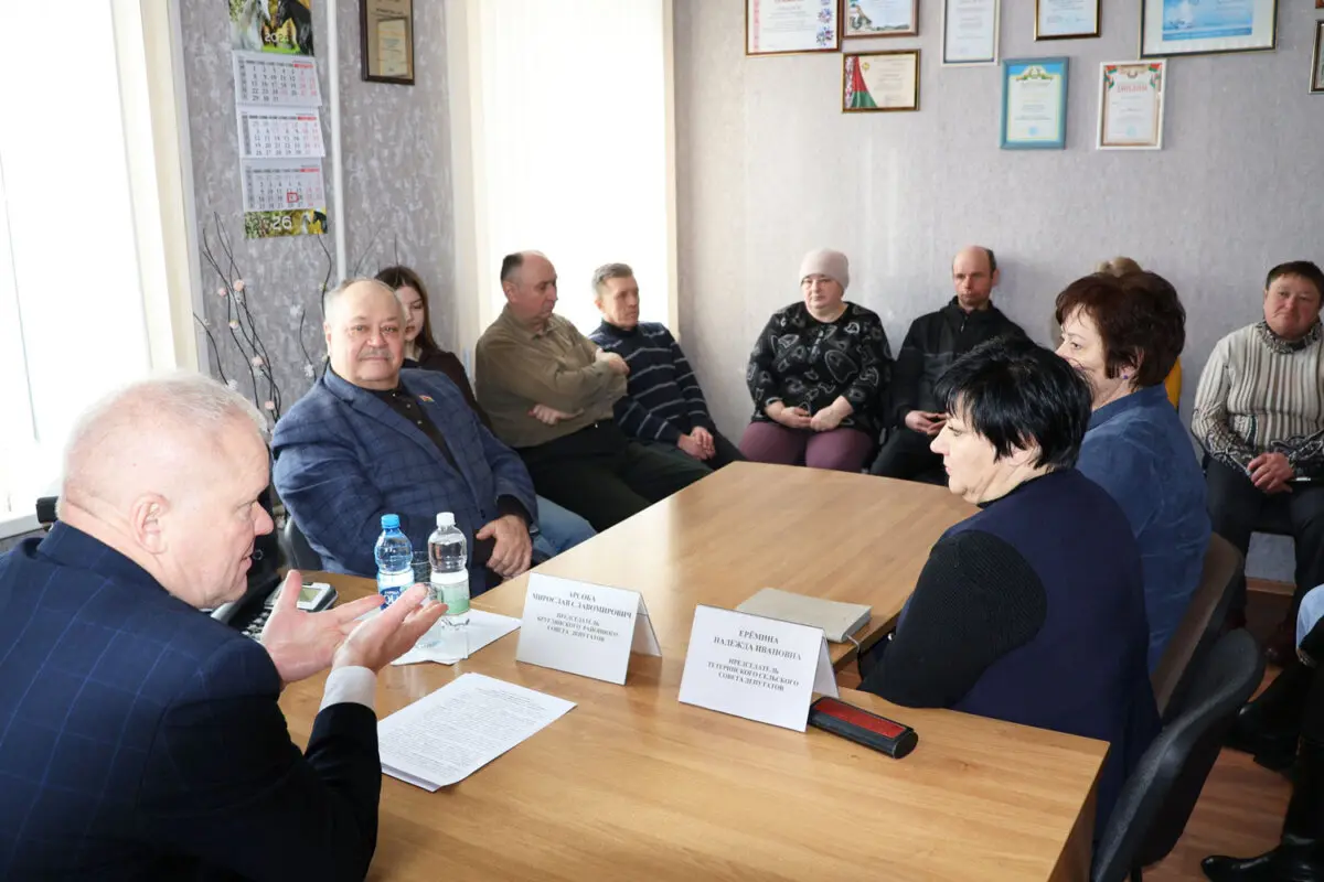 В рамках Единого дня информирования Мирослав Арсоба побывал в Тетеринском сельском Совете